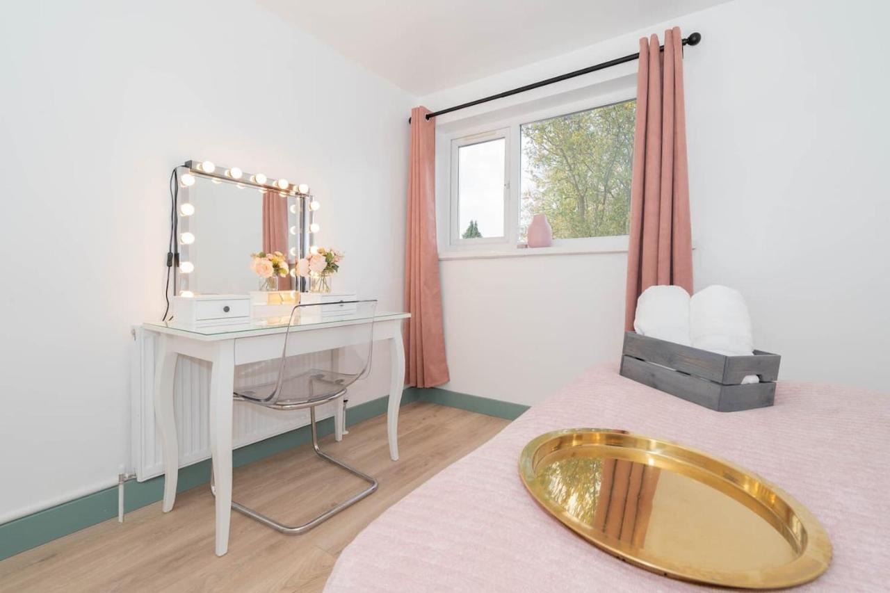 شقة برمنغهام  في Luxury Urban Oasis In West Midlands المظهر الخارجي الصورة